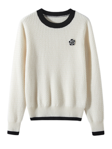 Women Cashmere Round Neck Sweater with Camellia